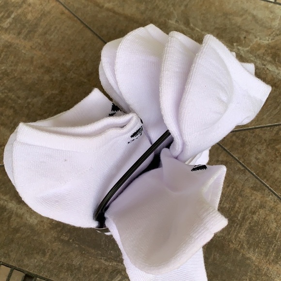 ADIDAS 6 pairs set NO SHOW - Picture 8 of 12